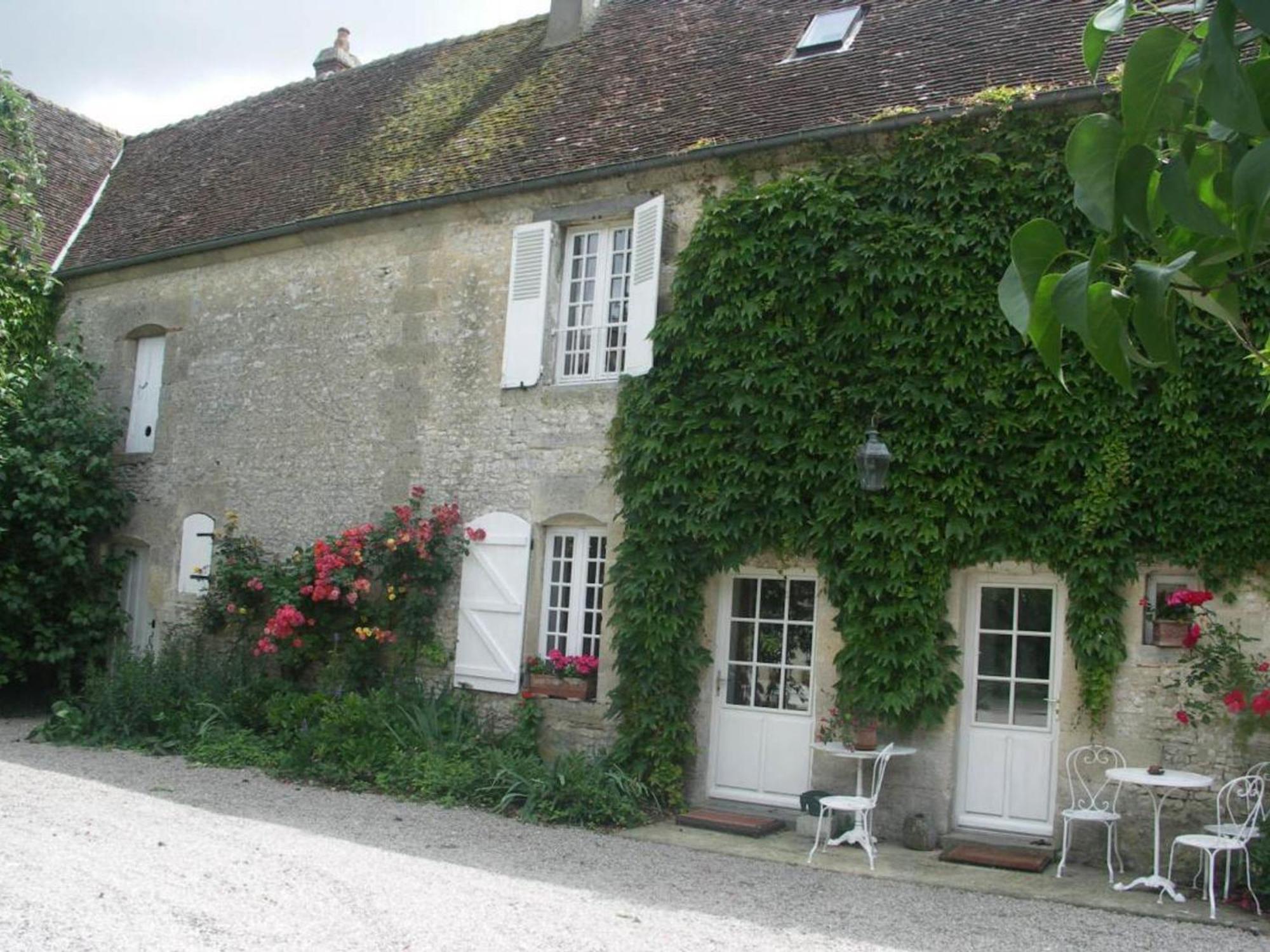 Maison De Caractere Avec Jardin, Proche D'Argentan, Ideale Pour Peche Et Detente En Campagne - Fr-1-497-131 Sarceaux Exterior foto